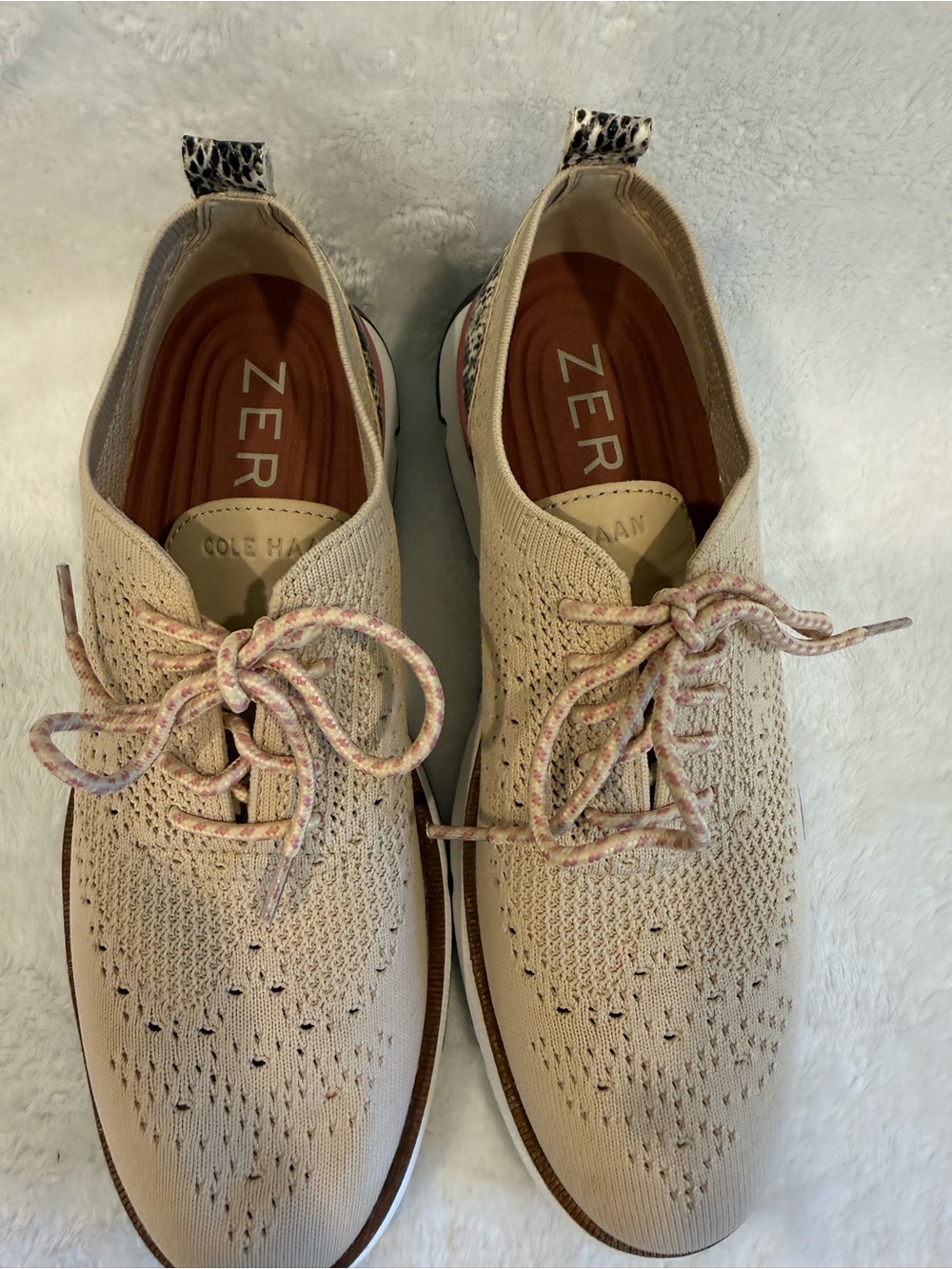 Like New - Cole Haan Women’s Zerogrand Sneakers - Picture 5 of 9